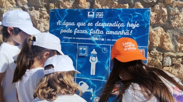 Lagos assinala 40 anos do Programa Bandeira Azul nas praias do concelho