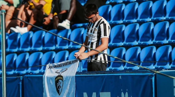 Portimonense perde com ingleses do Nottingham Forest em jogo particular