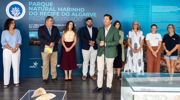Albufeira inaugurou exposi&ccedil;&atilde;o fotogr&aacute;fica sobre "Pedra do Valado" 