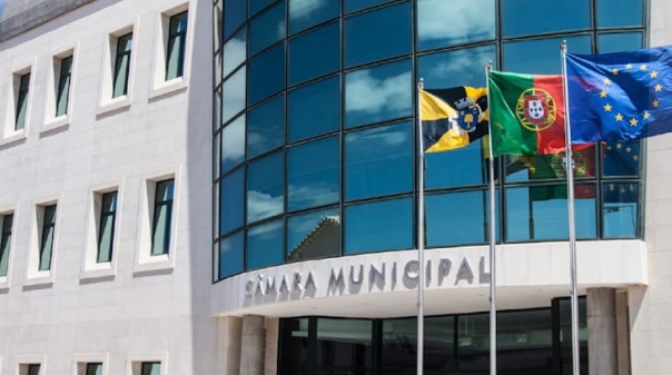 70% da rede de ilumina&ccedil;&atilde;o p&uacute;blica de Lagoa j&aacute; disp&otilde;e de tecnologia LED