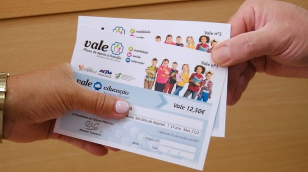 Munic&iacute;pio de S&atilde;o Br&aacute;s de Alportel investe 35 mil euros na atribui&ccedil;&atilde;o do Vale + Educa&ccedil;&atilde;o
