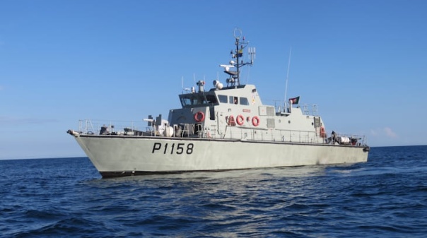 Autoridades detetaram embarca&ccedil;&atilde;o de pesca em infra&ccedil;&atilde;o na costa algarvia 