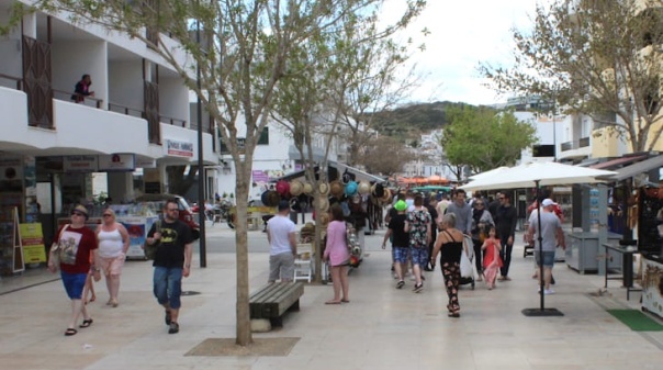 PSD defende novo modelo tur&iacute;stico para Albufeira ap&oacute;s atropelamento na Oura