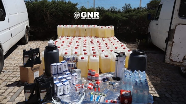 GNR det&eacute;m 10 homens por contrabando em Vila do Bispo