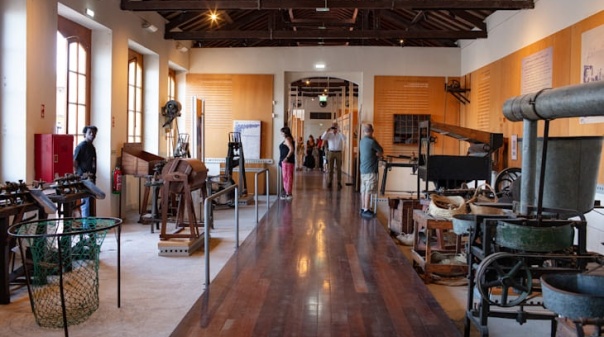 Silves recebe formalmente esp&oacute;lio documental do Museu da Corti&ccedil;a