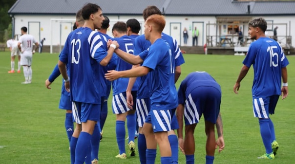 Sele&ccedil;&atilde;o de futebol do Algarve estreia-se na UEFA Regions Cup com vit&oacute;ria na Su&eacute;cia