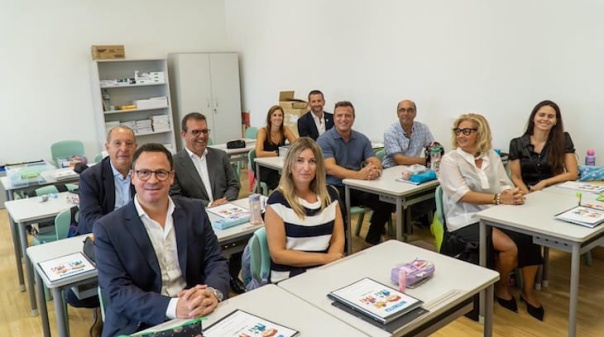Olh&atilde;o inaugurou requalifica&ccedil;&atilde;o da Escola N.&ordm; 1