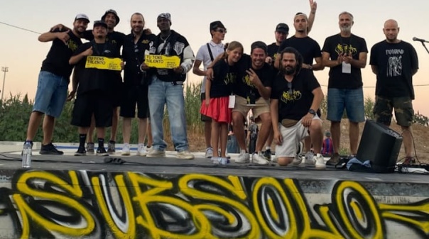 Gildo Blessed vence primeira edi&ccedil;&atilde;o do &ldquo;Artista Subsolo do Ano&rdquo; em Faro