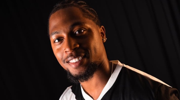 Extremo Edi Semedo contratado para o ataque do Farense