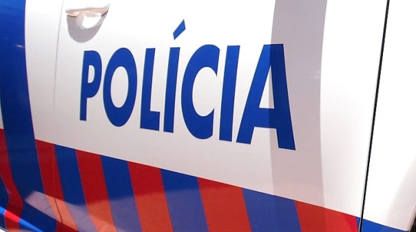 Homem que atropelou dois agentes da PSP em Portim&atilde;o com apresenta&ccedil;&otilde;es semanais na pol&iacute;cia