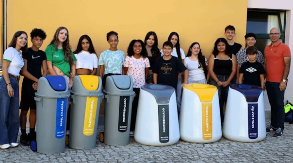 Mascotes de recolha de res&iacute;duos &ldquo;invadiram&rdquo; escolas de Portim&atilde;o