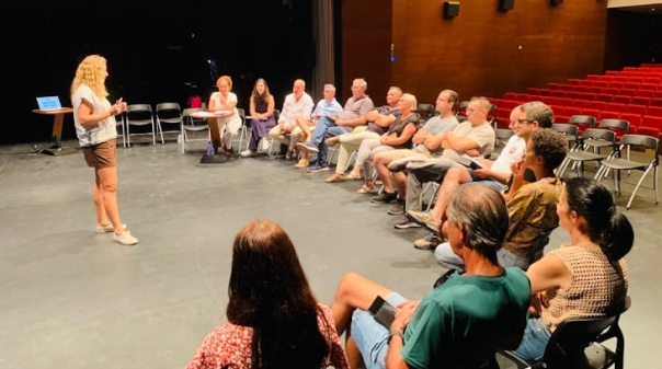 Olh&atilde;o prepara novo regulamento municipal de apoio ao associativismo
