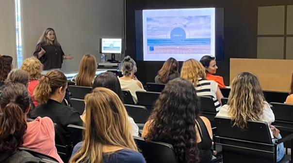 Psic&oacute;loga Marina Carvalho vai a Portim&atilde;o ensinar a lidar com os medos das crian&ccedil;as e jovens