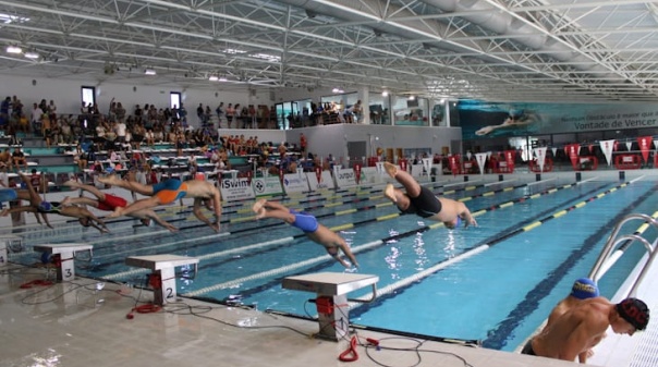 Torneio de abertura da Associa&ccedil;&atilde;o de Nata&ccedil;&atilde;o do Algarve arrancou com recordes regionais
