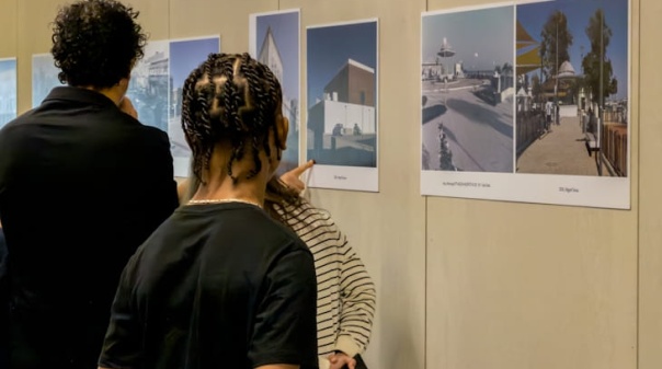 Exposi&ccedil;&atilde;o convida a descobrir as transforma&ccedil;&otilde;es de Olh&atilde;o atrav&eacute;s da fotografia