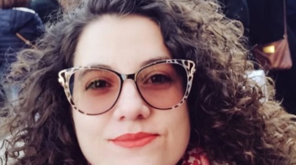 Farense Aida dos Santos vence Pr&eacute;mio Nacional de Ensaio de Espanha