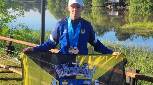 Atleta do Kayak Clube Castores do Arade conquista duas medalhas no Campeonato do Mundo de Maratona de Canoagem