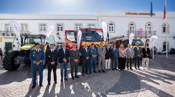 95.&ordm; anivers&aacute;rio dos Bombeiros Municipais de Olh&atilde;o assinalado com refor&ccedil;o de meios humanos e operacionais  