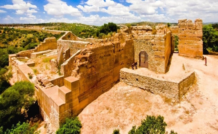 Dia Internacional dos Monumentos e Sítios assinalado em Albufeira com peddy paper no Castelo de Paderne 