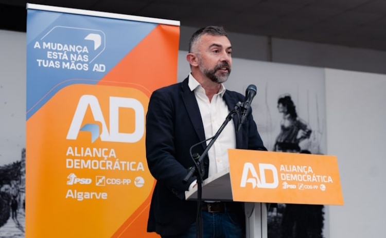 Cláudio Lima reeleito presidente da comissão política do PSD/Loulé