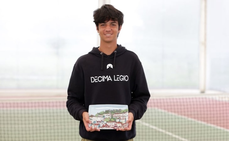 Francisco Rocha sagra-se campeão de pares e Tiago Pereira termina como "vice" de singulares em Vale do Lobo