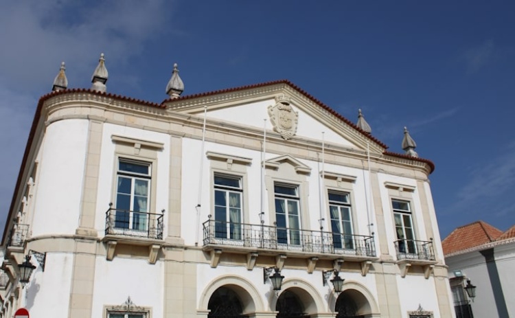 Faro: Processos urbanísticos passam a ser tratados online