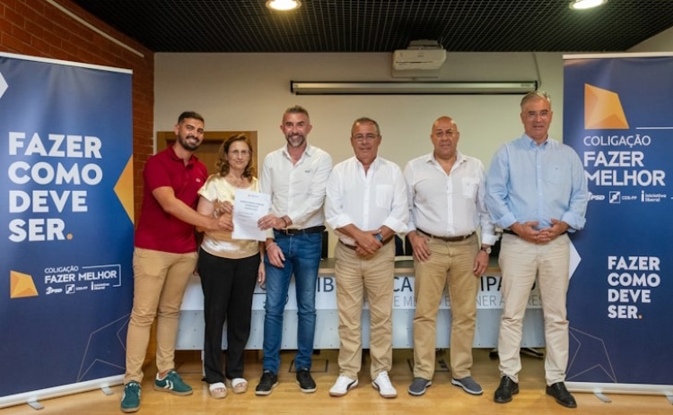 PSD, CDS-PP e Iniciativa Liberal formalizam coligação para as eleições autárquicas em Loulé