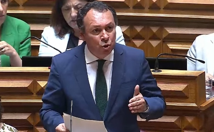 Luís Graça pede ao Governo que abra concurso para a construção do Hospital Central do Algarve 