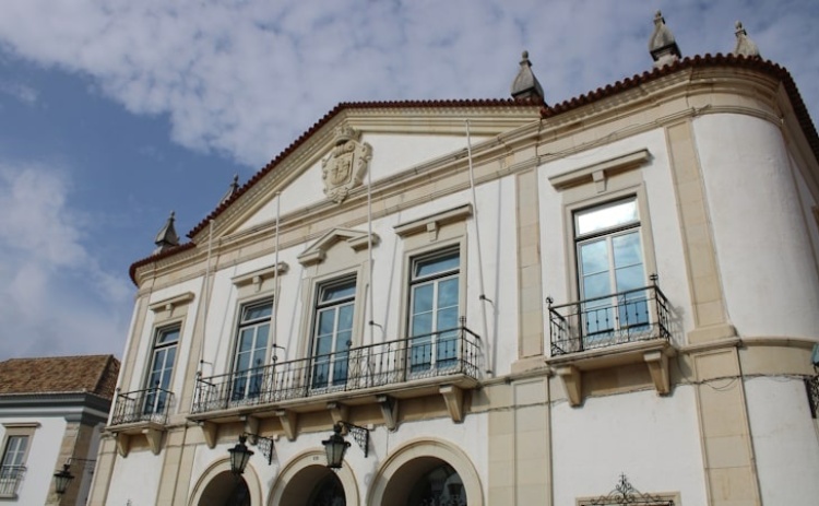 Autárquicas: Sondagem dá ligeira vantagem ao PS em Faro