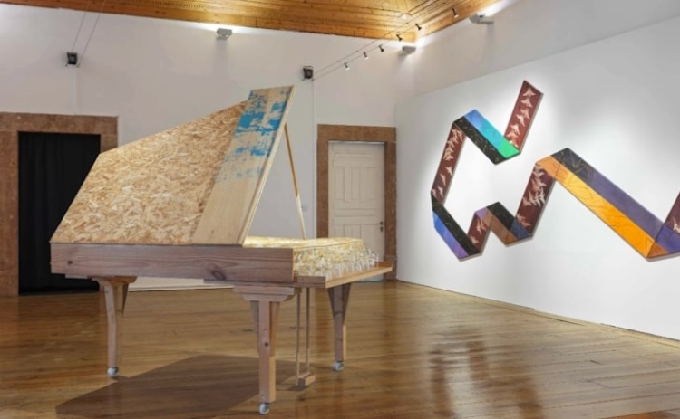 Exposição “Chuva de Verão” em Tavira encerra com visita guiada