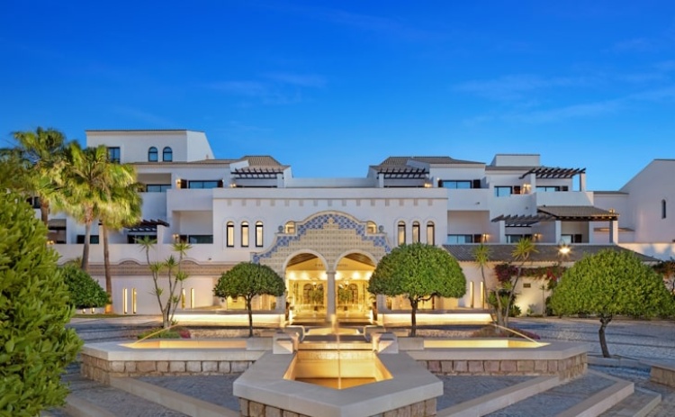 Pine Cliffs Resort e Serenity – The Art of Well Being distinguidos nos World Luxury Awards