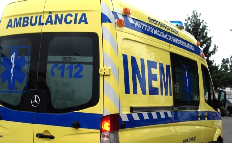 INEM assistiu mulher em trabalho de parto em casa