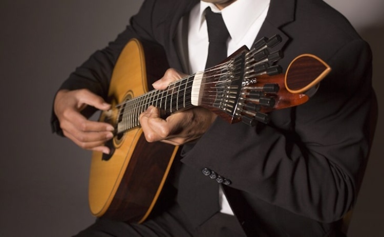 Dia Mundial do Fado celebrado em Quarteira com Luís Manhita e Nádia Catarro