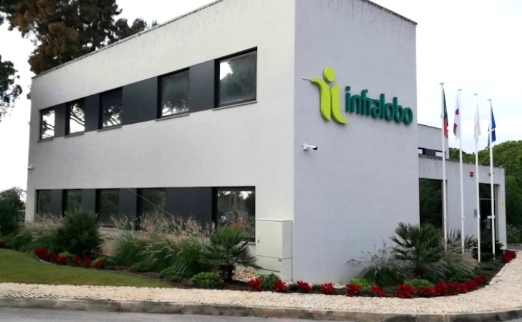 Infralobo distinguida com selo de qualidade exemplar da água para consumo humano