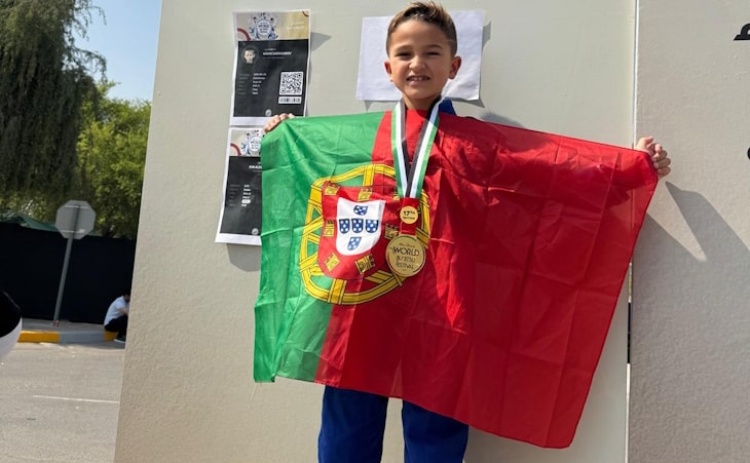 Loulé celebra título mundial de Gustavo Pinto Filhó no Jiu-Jitsu