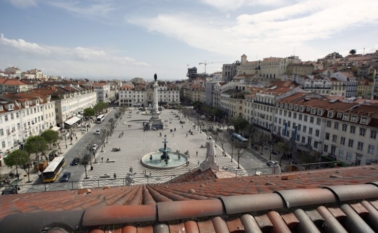 PRR: Teatro Nacional D. Maria II mantém espetáculos e atividades no Algarve