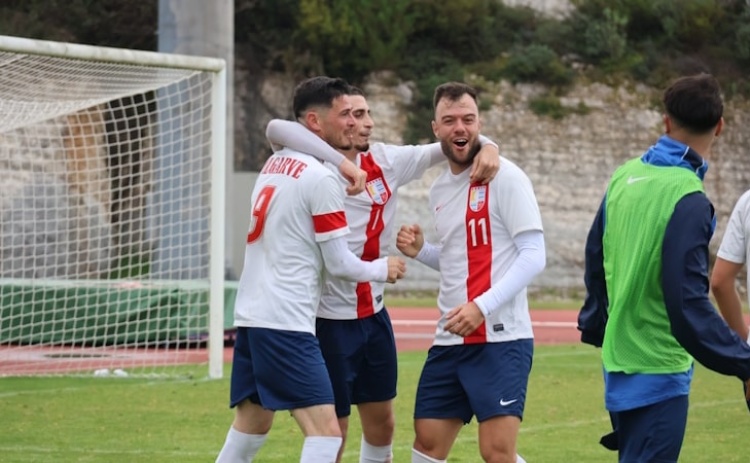 Taça das Regiões: Algarve avança para a fase final