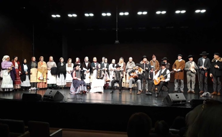  Grupo Folcl&oacute;rico de Faro organiza Encontro de Cantares com grupos do Algarve