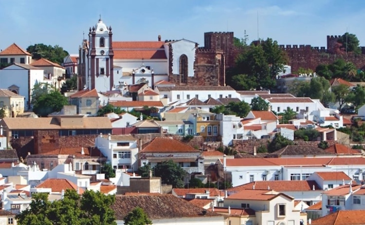 XXIII Encontro de Janeiras em Silves re&uacute;ne 10 grupos de cantares 