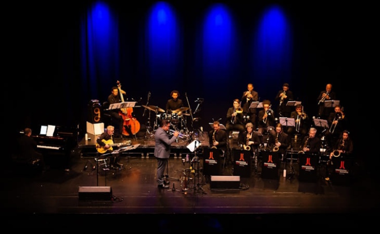 Se gosta de jazz, h&aacute; uma masterclass para si 