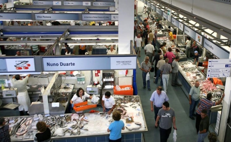 Mercado Municipal de Portim&atilde;o abre hasta p&uacute;blica para espa&ccedil;o comercial 