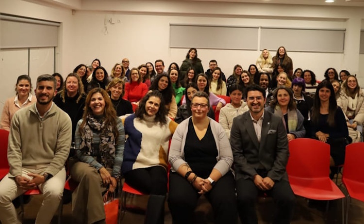 Profissionais de sa&uacute;de mental debateram trauma psicol&oacute;gico em Lagoa