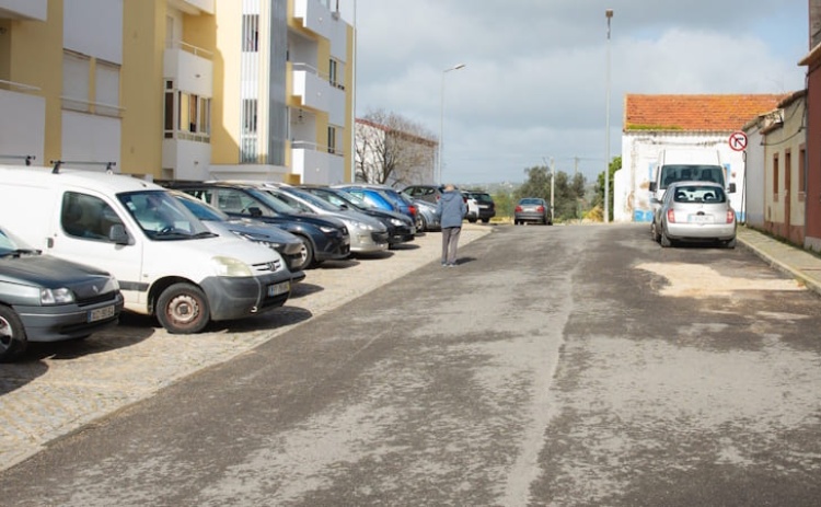 Munic&iacute;pio de Lagoa inicia requalifica&ccedil;&atilde;o da Rua Jo&atilde;o de Deus no Parchal