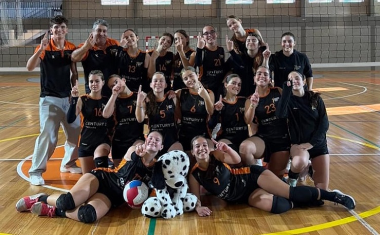Voleibol: Atl&eacute;tico Clube de Albufeira vence campeonato regional do Alentejo e Algarve 