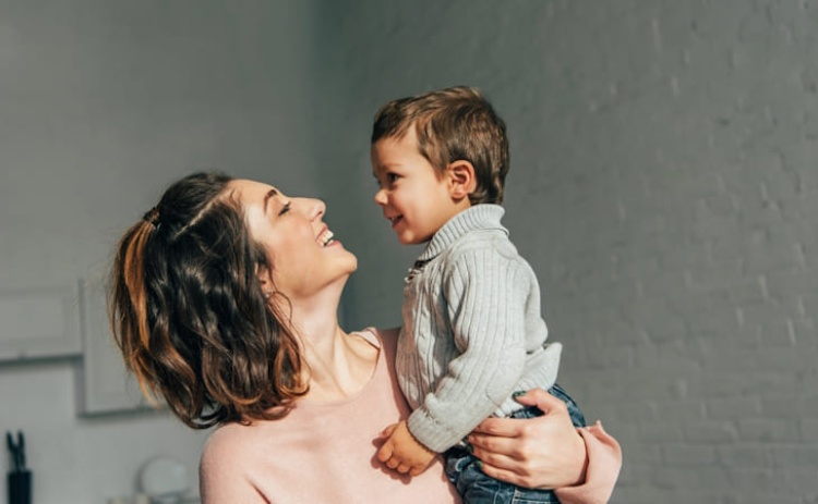 Mulheres que optam pela maternidade independente