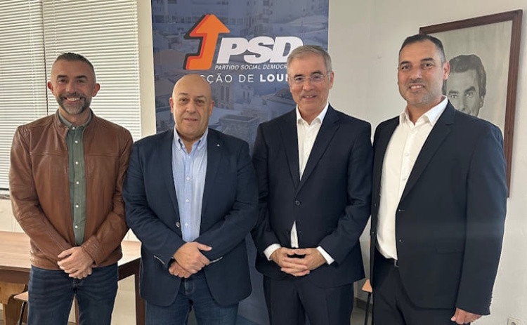 Victor Coelho eleito presidente do PSD Loul&eacute;