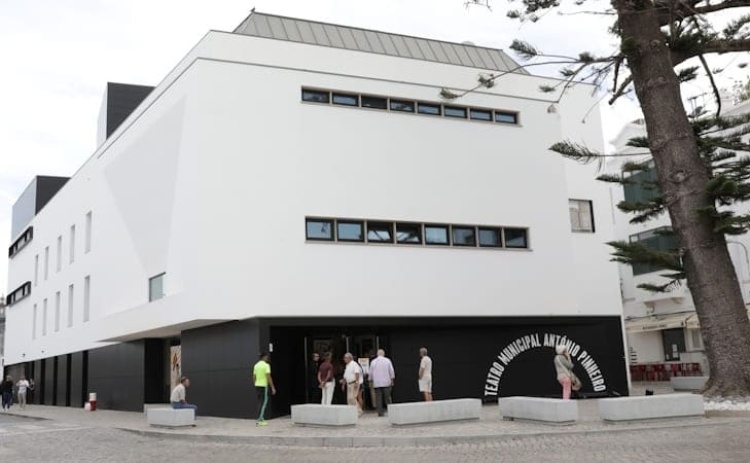 &Oacute;pera La Boh&egrave;me chega a Tavira com mais de 100 artistas em palco 