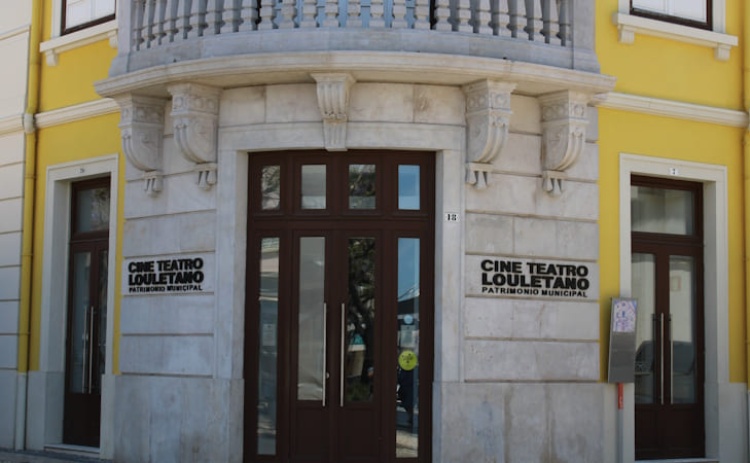 Mercado de m&uacute;sica independente Perif&eacute;rico re&uacute;ne artistas e editoras em Loul&eacute;