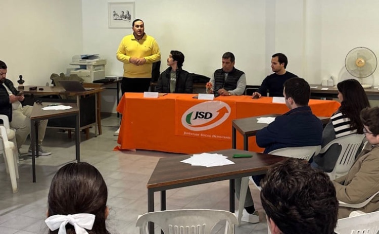 Jovens Sociais Democratas do Algarve reuniram-se em Olh&atilde;o para debater atualidade