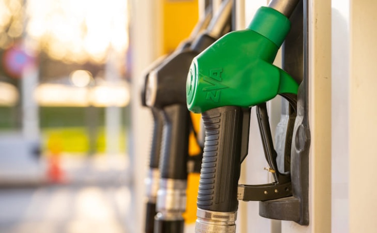 Gas&oacute;leo sobe 10 c&ecirc;ntimos e gasolina 10,3 c&ecirc;ntimos na pr&oacute;xima semana